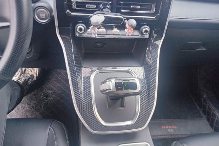 Used Haval M6 2023 PLUS 1.5T DCT Luxury Smart Connectivity Model Gear Lever