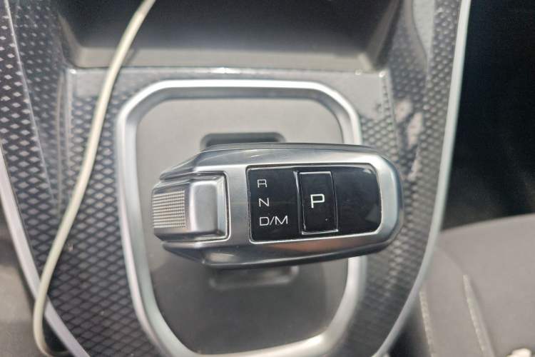 Used Haval M6 2023 PLUS 1.5T DCT Elite Smart Connectivity Model Gear Lever