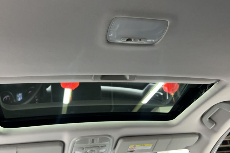 Used Haval M6 2023 PLUS 1.5T DCT Luxury Smart Connectivity Model Headliner