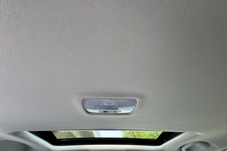 Used Haval M6 2023 PLUS 1.5T DCT Luxury Smart Connectivity Model Headliner
