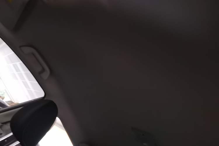 Used Haval M6 2023 PLUS 1.5T Manual Elite Smart Connectivity Model Headliner