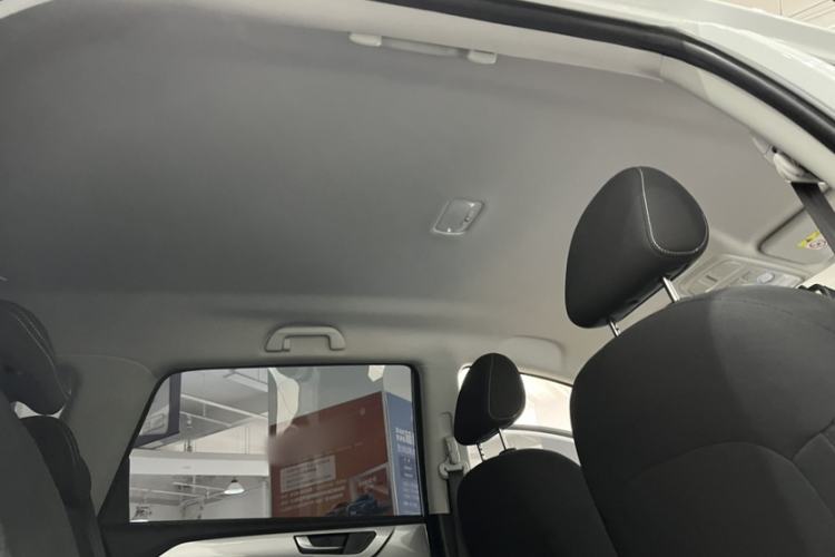 Used Haval M6 2023 PLUS 1.5T Manual Elite Smart Connectivity Model Headliner