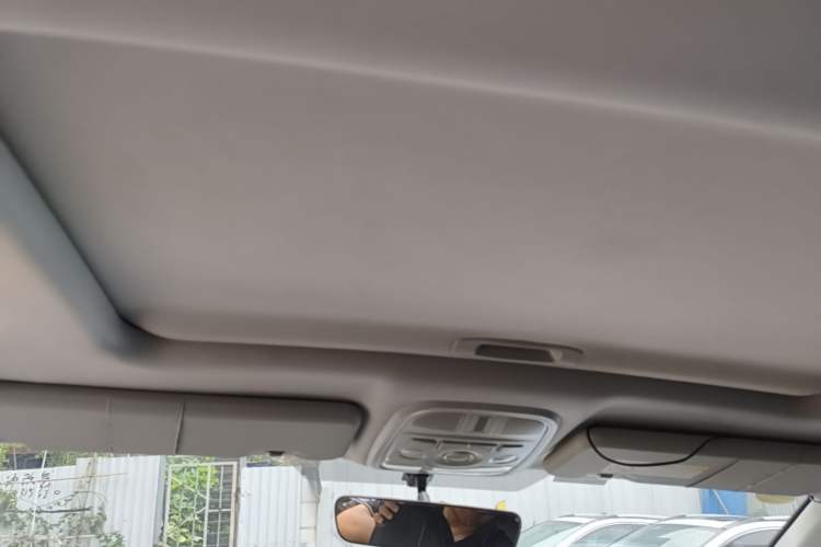 Used Haval M6 2023 PLUS 1.5T Manual Luxury Smart Connectivity Model Headliner