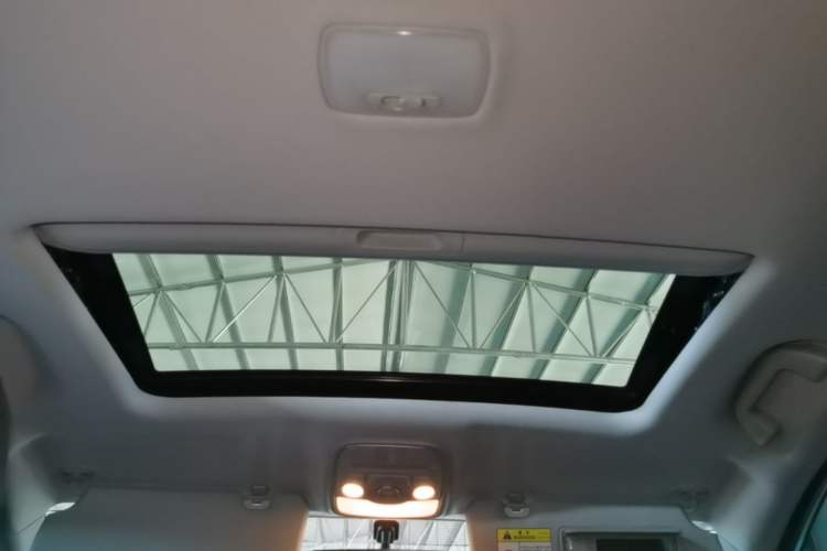 Used Haval M6 2023 PLUS 1.5T Manual Luxury Smart Connectivity Model Headliner