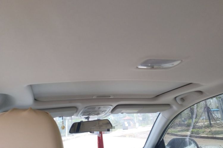Used Haval M6 2023 PLUS 1.5T Manual Luxury Smart Connectivity Model Headliner