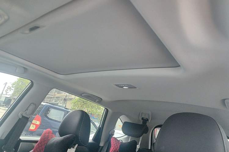 Used Haval M6 2023 PLUS 1.5T DCT Luxury Smart Connectivity Model Headliner
