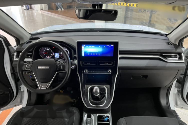 Used Haval M6 2023 PLUS 1.5T Manual Elite Smart Connectivity Model Interior 1