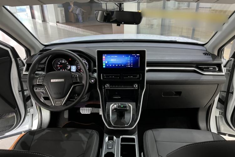 Used Haval M6 2023 PLUS 1.5T DCT Elite Smart Connectivity Model Interior 1