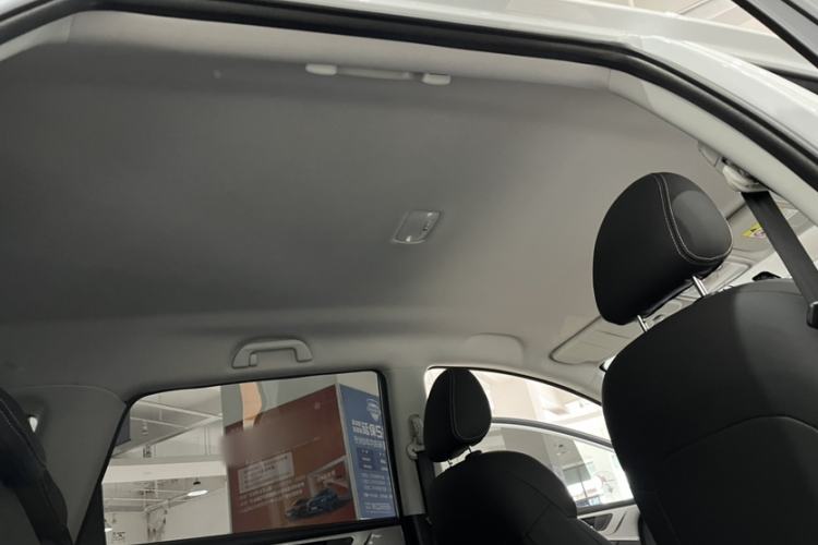 Used Haval M6 2023 PLUS 1.5T DCT Elite Smart Connectivity Model Interior 10