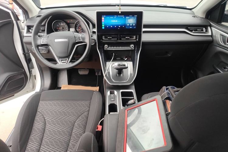 Used Haval M6 2023 PLUS 1.5T DCT Elite Smart Connectivity Model Interior 2