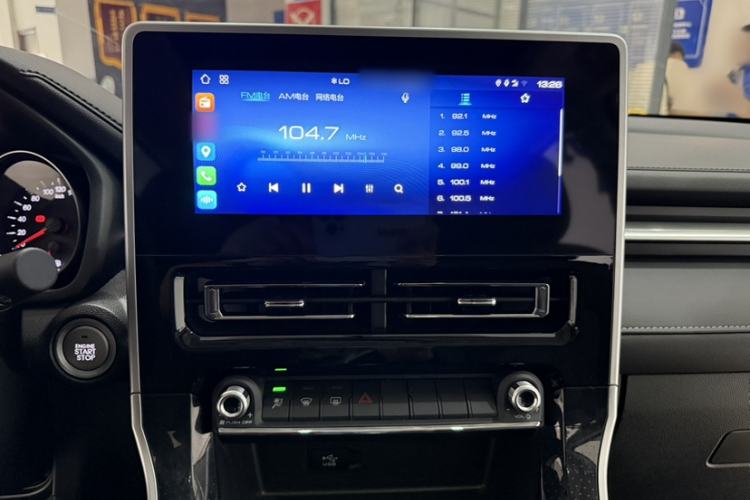 Used Haval M6 2023 PLUS 1.5T Manual Luxury Smart Connectivity Model Interior 3