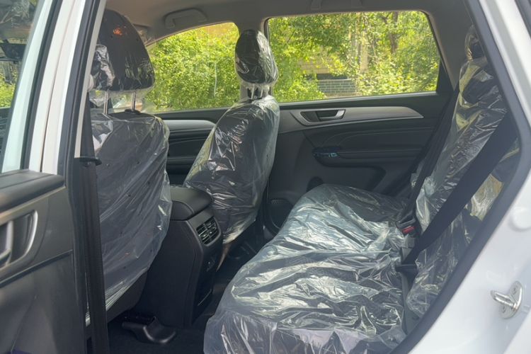 Used Haval M6 2023 PLUS 1.5T Manual Elite Smart Connectivity Model Interior 4