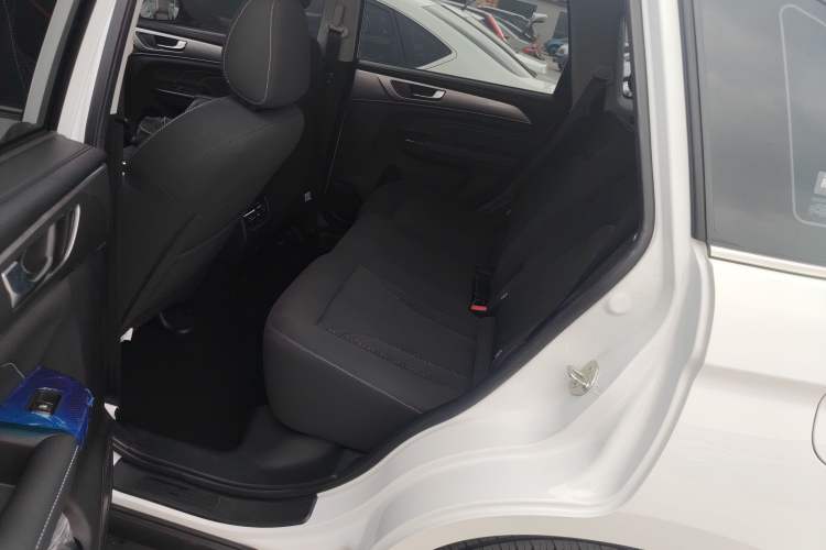 Used Haval M6 2023 PLUS 1.5T DCT Elite Smart Connectivity Model Interior 4