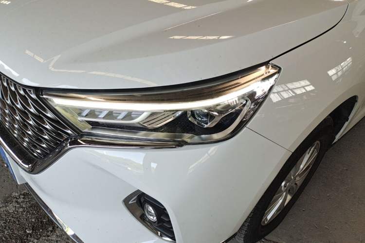 Used Haval M6 2023 PLUS 1.5T DCT Luxury Smart Connectivity Model Left Front Headlight