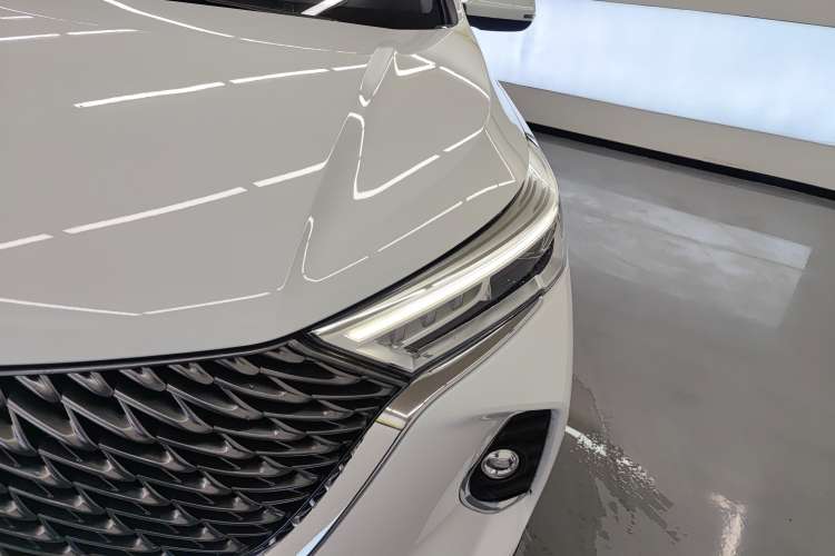 Used Haval M6 2023 PLUS 1.5T Manual Luxury Smart Connectivity Model Left Front Headlight