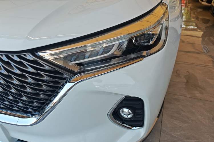 Used Haval M6 2023 PLUS 1.5T DCT Luxury Smart Connectivity Model Left Front Headlight