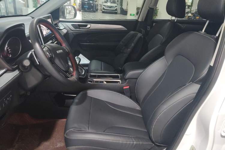 Used Haval M6 2023 PLUS 1.5T DCT Luxury Smart Connectivity Model Left Front Seat
