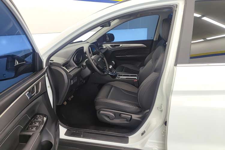 Used Haval M6 2023 PLUS 1.5T Manual Luxury Smart Connectivity Model Left Front Seat