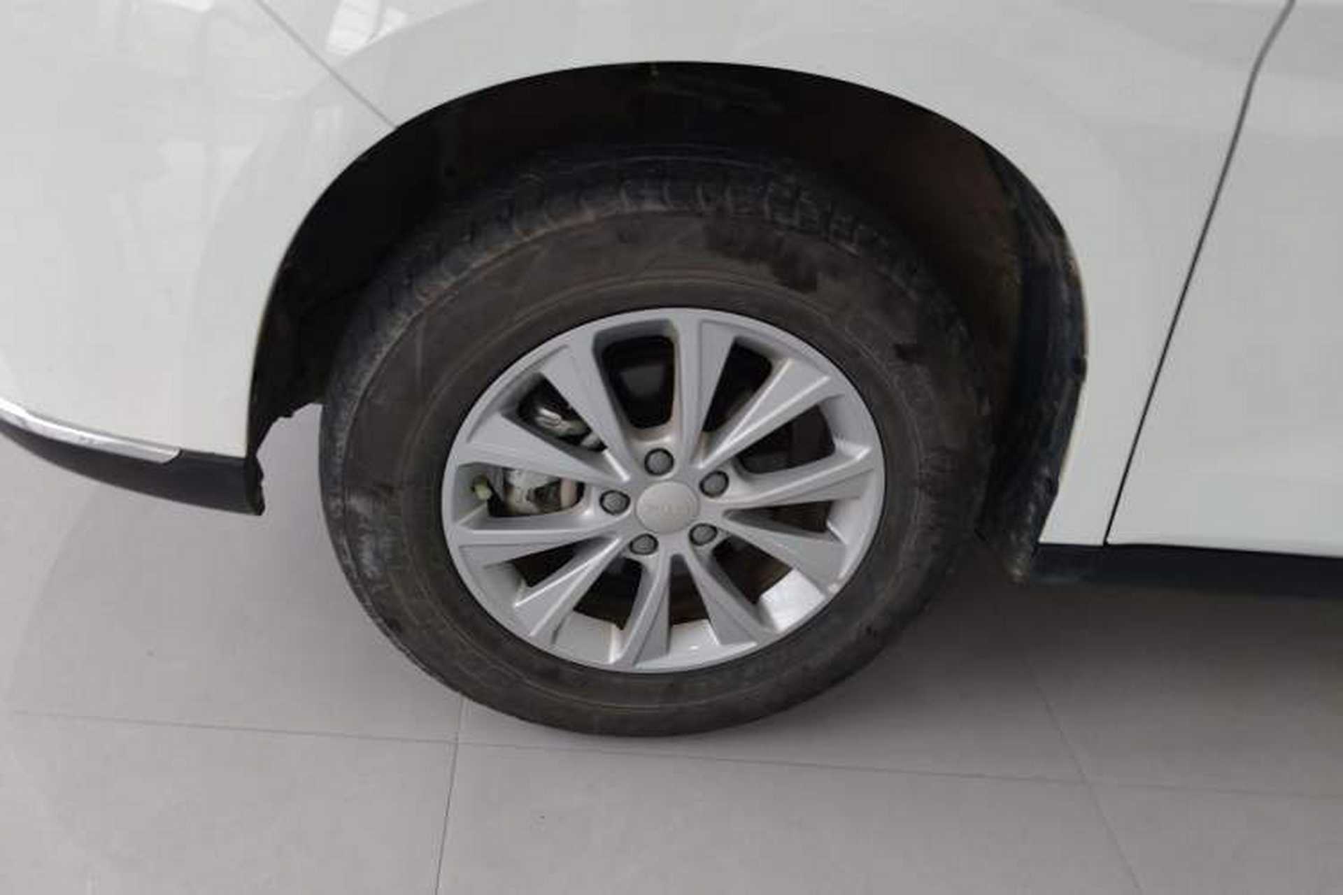 Used Haval M6 2023 PLUS 1.5T DCT Luxury Smart Connectivity Model Left Front Wheel Hub