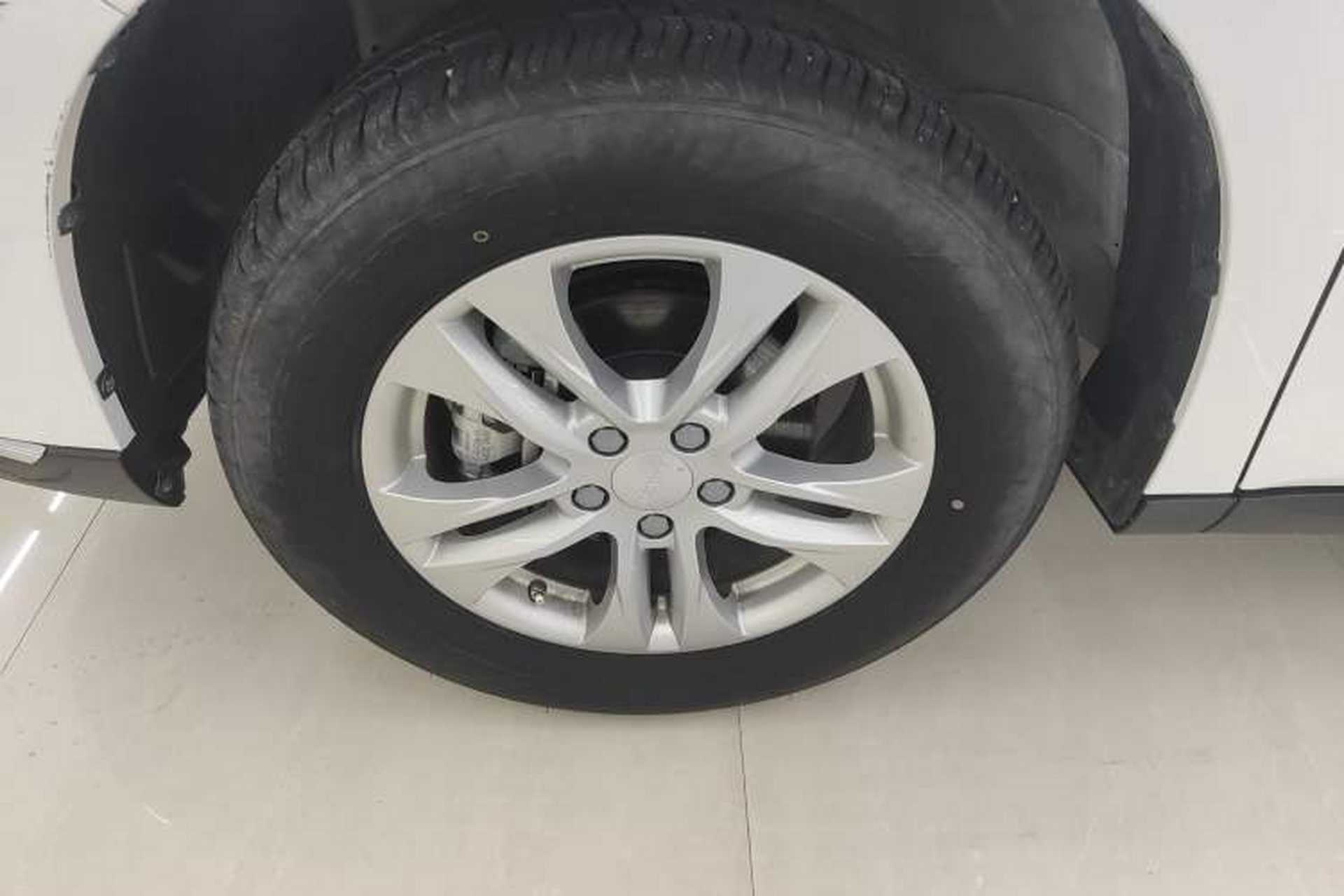 Used Haval M6 2023 PLUS 1.5T DCT Elite Smart Connectivity Model Left Front Wheel Hub