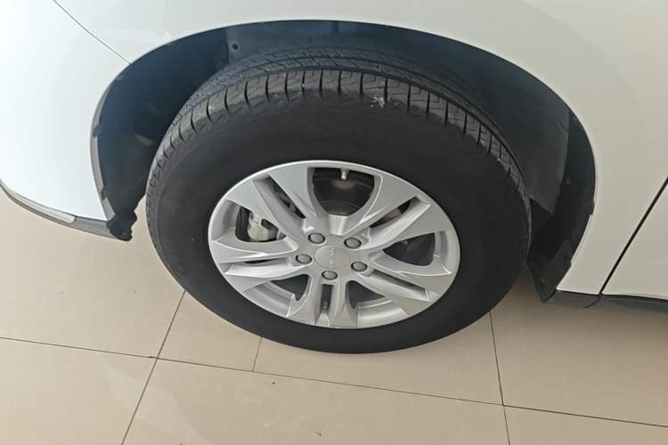 Used Haval M6 2023 PLUS 1.5T DCT Elite Smart Connectivity Model Left Front Wheel Hub