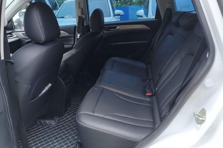Used Haval M6 2023 PLUS 1.5T Manual Luxury Smart Connectivity Model Left Rear Seat