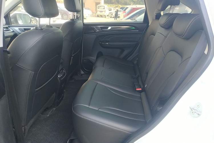 Used Haval M6 2023 PLUS 1.5T Manual Luxury Smart Connectivity Model Left Rear Seat