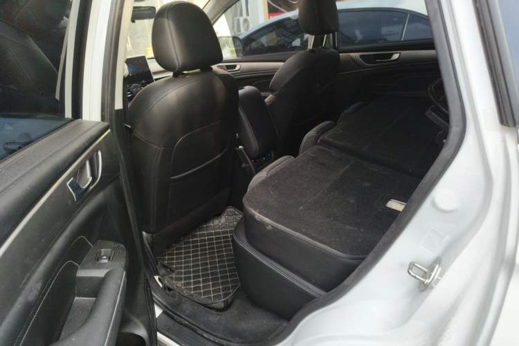 Used Haval M6 2023 PLUS 1.5T Manual Luxury Smart Connectivity Model Left Rear Seat