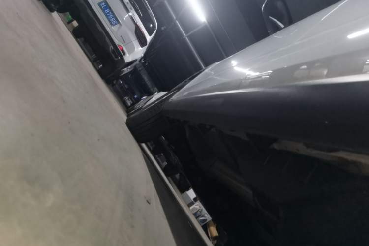 Used Haval M6 2023 PLUS 1.5T DCT Luxury Smart Connectivity Model Left Side Sill