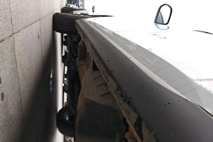 Used Haval M6 2023 PLUS 1.5T DCT Elite Smart Connectivity Model Left Side Sill