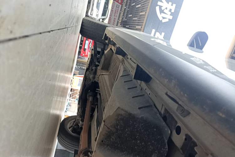 Used Haval M6 2023 PLUS 1.5T DCT Luxury Smart Connectivity Model Left Side Sill