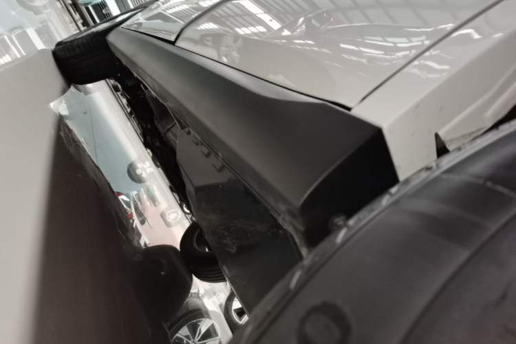Used Haval M6 2023 PLUS 1.5T DCT Elite Smart Connectivity Model Left Side Sill