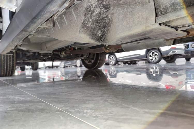 Used Haval M6 2023 PLUS 1.5T DCT Luxury Smart Connectivity Model Left Side Sill