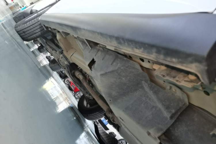 Used Haval M6 2023 PLUS 1.5T Manual Luxury Smart Connectivity Model Left Side Sill