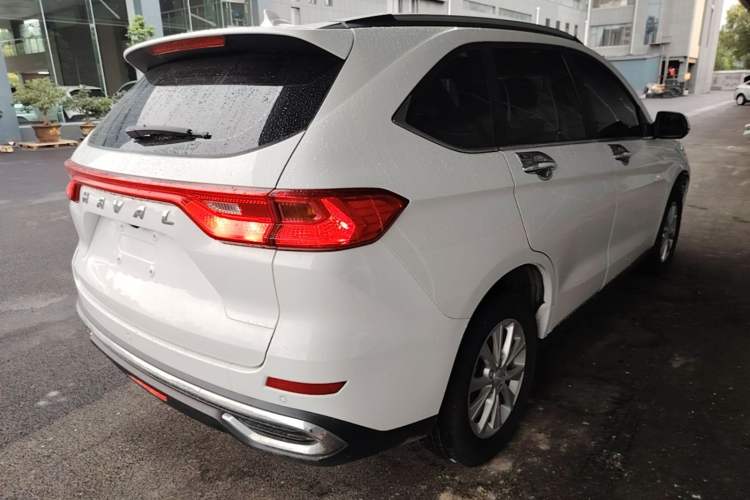 Used Haval M6 2023 PLUS 1.5T DCT Luxury Smart Connectivity Model Rear Right 45 Deg