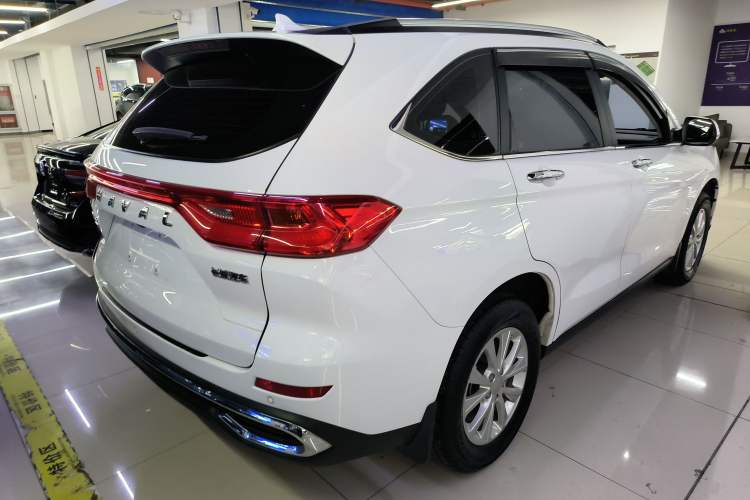 Used Haval M6 2023 PLUS 1.5T DCT Luxury Smart Connectivity Model Rear Right 45 Deg