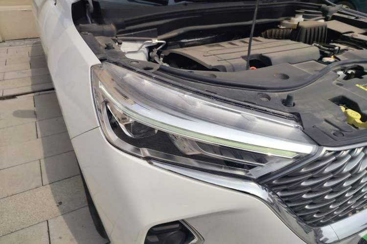 Used Haval M6 2023 PLUS 1.5T DCT Elite Smart Connectivity Model Right Front Headlight