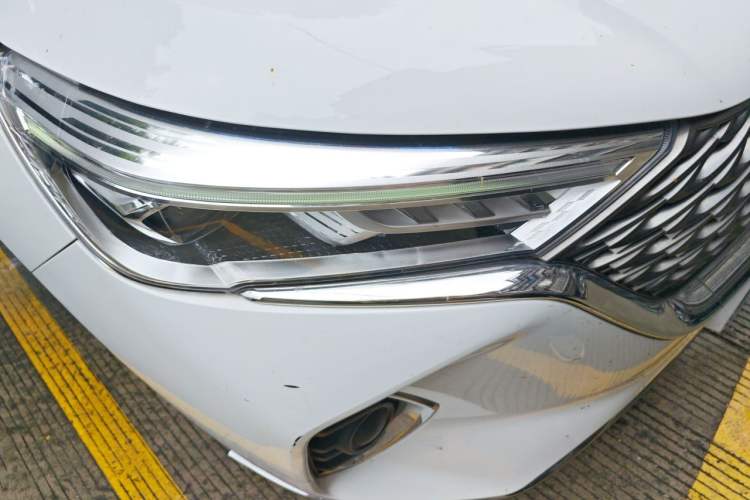 Used Haval M6 2023 PLUS 1.5T DCT Elite Smart Connectivity Model Right Front Headlight
