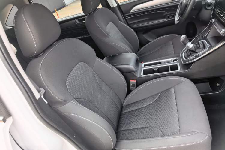 Used Haval M6 2023 PLUS 1.5T Manual Elite Smart Connectivity Model Right Front Seat