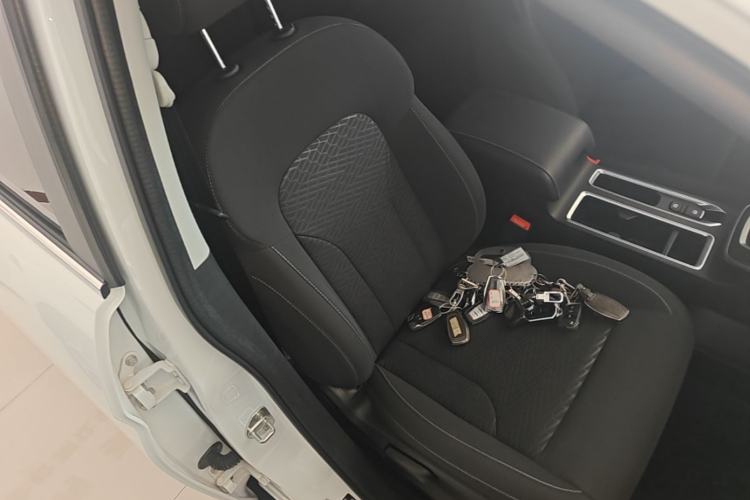 Used Haval M6 2023 PLUS 1.5T DCT Elite Smart Connectivity Model Right Front Seat
