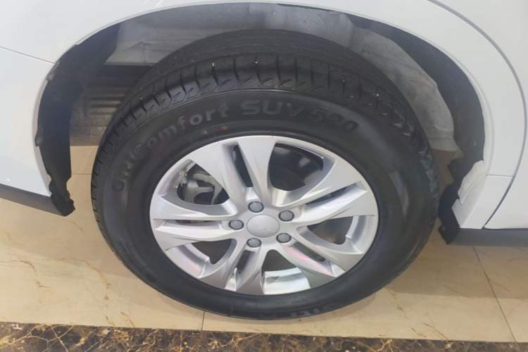 Used Haval M6 2023 PLUS 1.5T Manual Elite Smart Connectivity Model Right Rear Wheel Hub