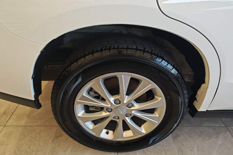 Used Haval M6 2023 PLUS 1.5T DCT Luxury Smart Connectivity Model Right Rear Wheel Hub