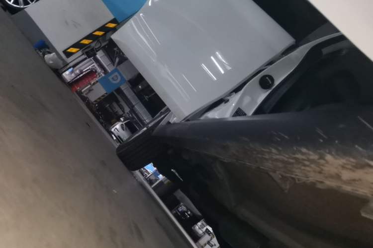Used Haval M6 2023 PLUS 1.5T DCT Luxury Smart Connectivity Model Right Side Sill