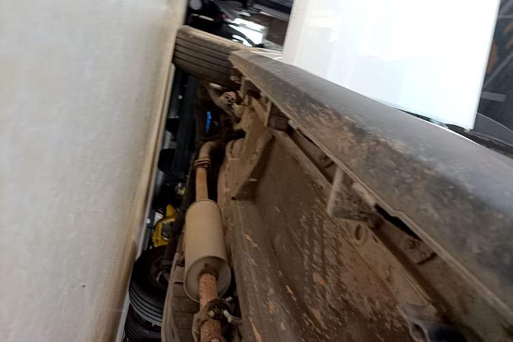 Used Haval M6 2023 PLUS 1.5T DCT Luxury Smart Connectivity Model Right Side Sill