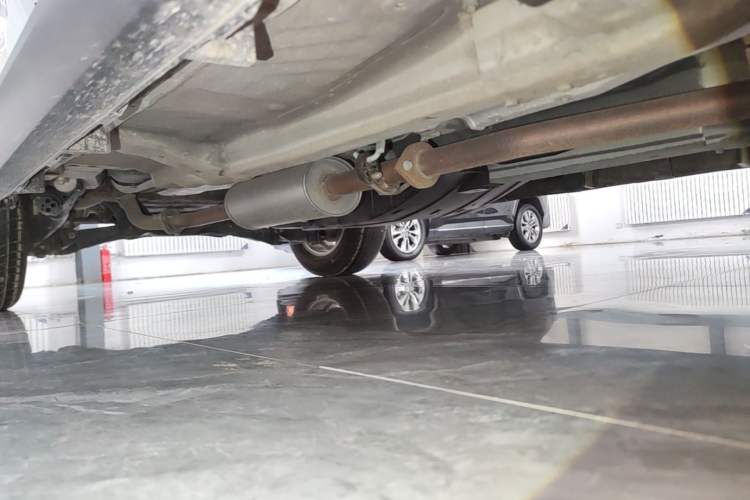 Used Haval M6 2023 PLUS 1.5T DCT Luxury Smart Connectivity Model Right Side Sill