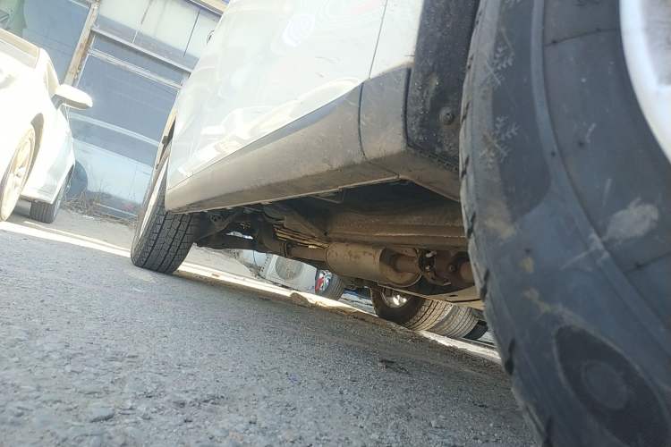 Used Haval M6 2023 PLUS 1.5T DCT Luxury Smart Connectivity Model Right Side Sill