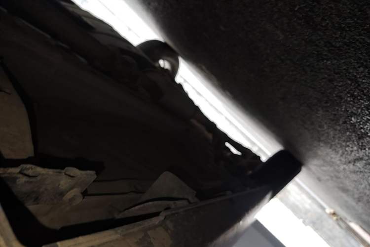 Used Haval M6 2023 PLUS 1.5T DCT Luxury Smart Connectivity Model Right Side Sill