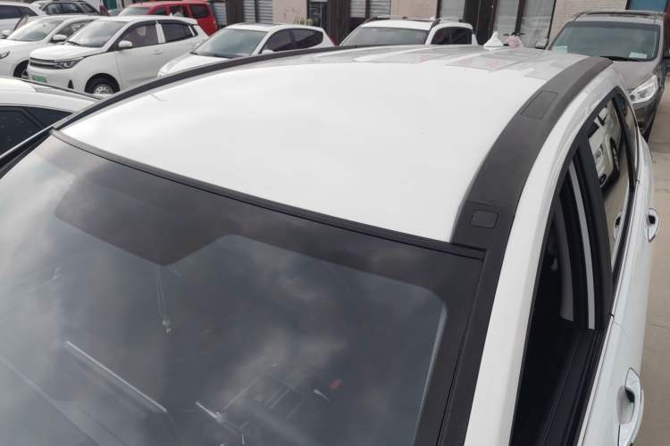 Used Haval M6 2023 PLUS 1.5T DCT Elite Smart Connectivity Model Roof