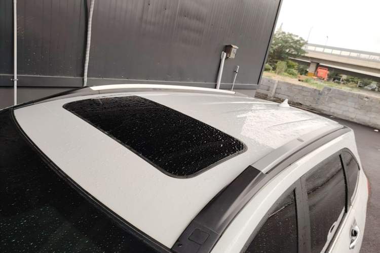 Used Haval M6 2023 PLUS 1.5T DCT Luxury Smart Connectivity Model Roof
