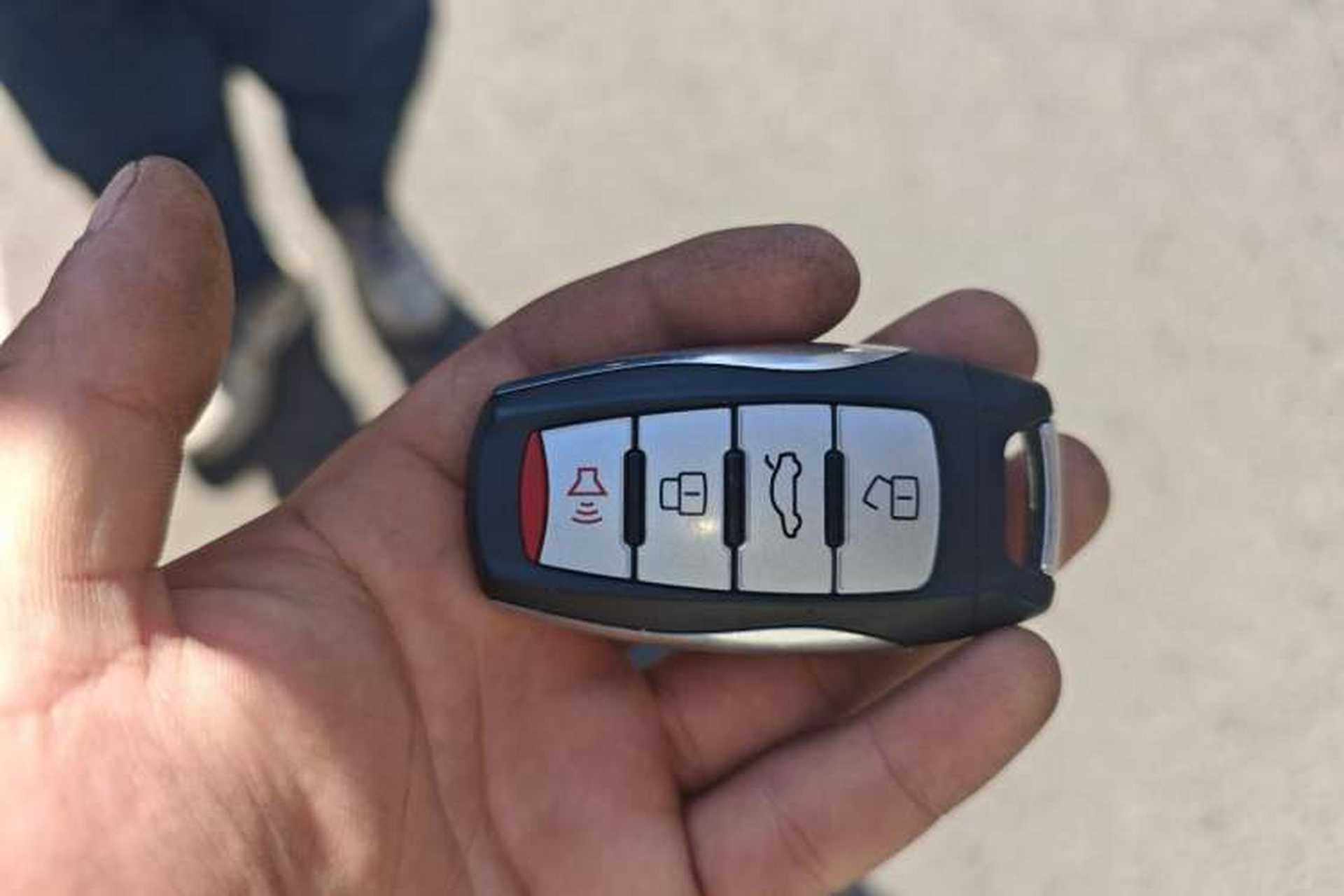 Used Haval M6 2023 PLUS 1.5T Manual Luxury Smart Connectivity Model Vehicle Key